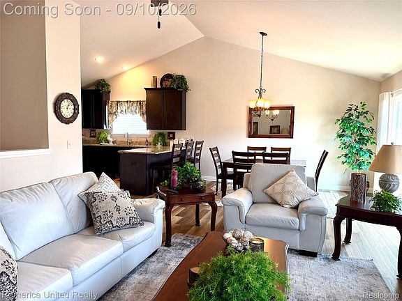 4th image of 952 Preserve Ln