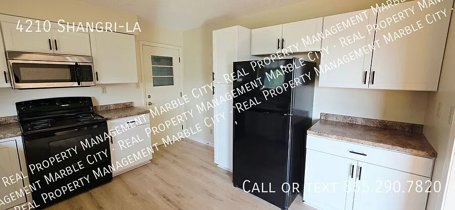 Beautiful 3-Bedroom Home with Finished Basement & 2-Car Garage — Photo 4