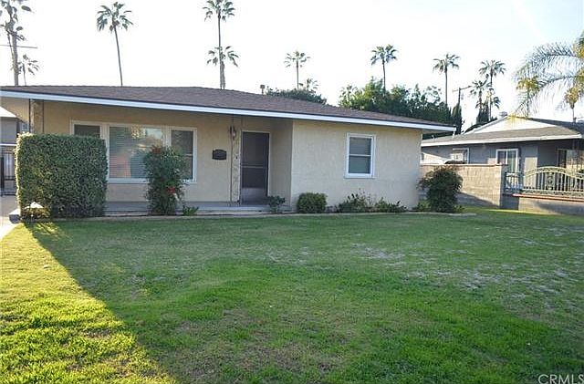 1st image of 121 N Baymar Ave