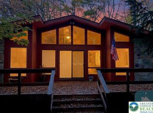 149 Livingston Ln, Gouldsboro, PA