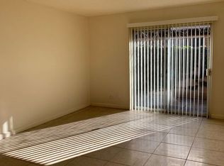 537 Palomas Dr SE, Albuquerque, NM 87108