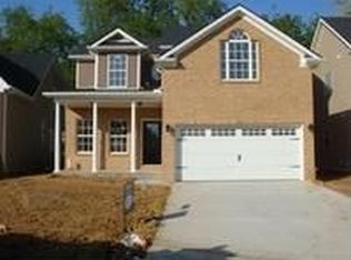 3208 Orchard Grass Rd, Lexington, KY 40509