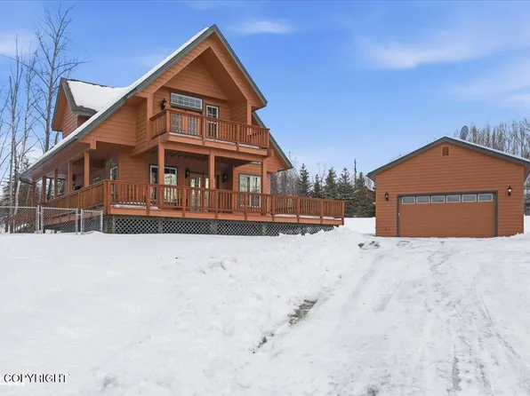 3978 N Meadow Lakes Dr, Wasilla, AK 99623