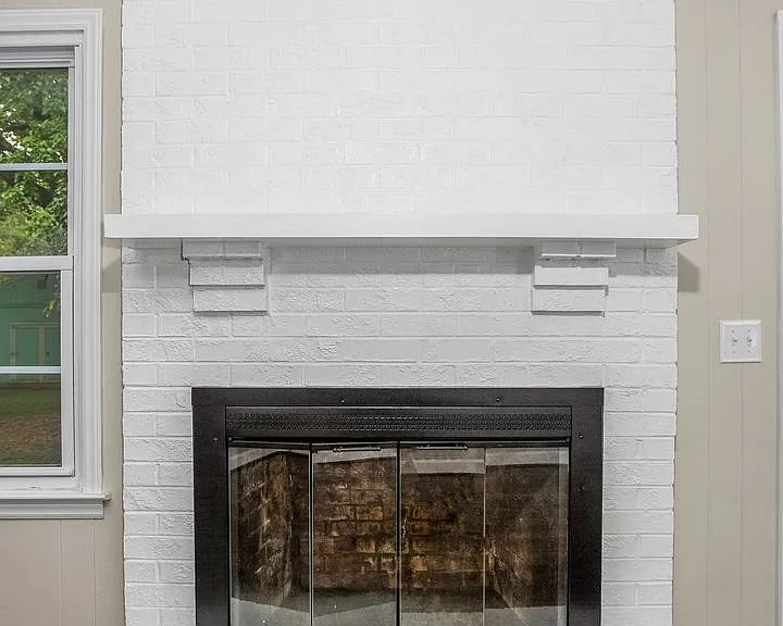 701 N Peace Haven Rd — Photo 14