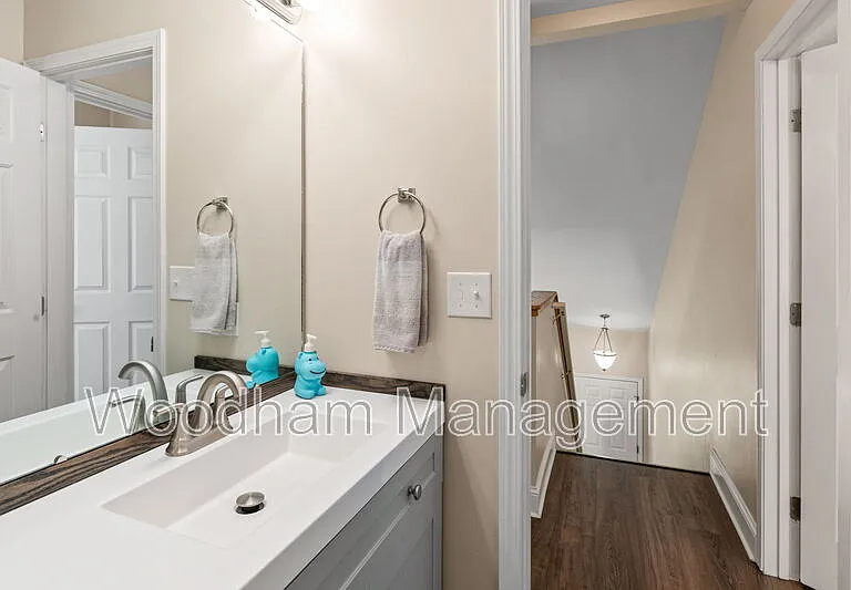 306 Golden Valley Dr — Photo 24