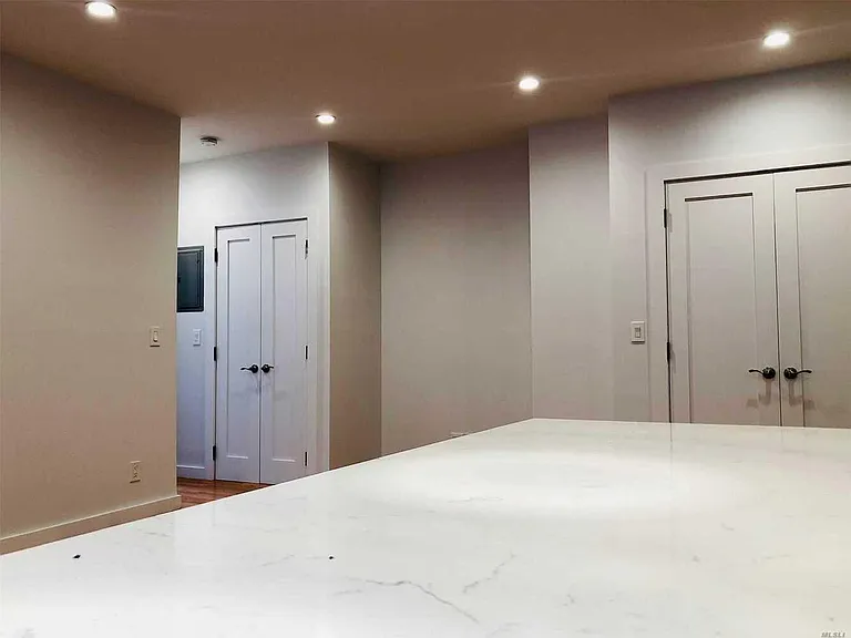 6454 Madison St #1R — Photo 2