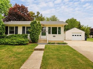 2259 Staborn Drive, Beloit, WI 53511