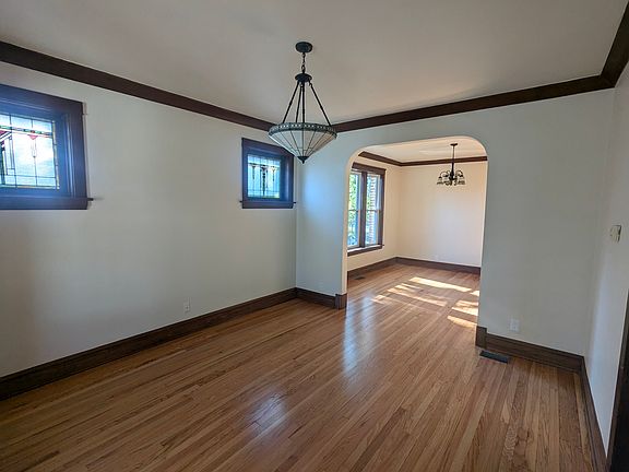 4th image of 5354 W Cuyler Ave APT 1