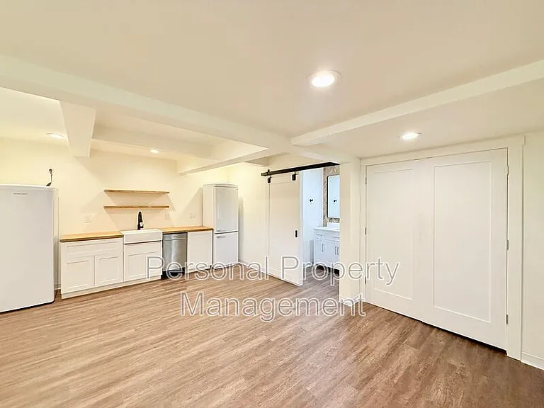 2234 N L St — Photo 26