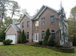 203 Dunmoen Rd, Severna Park, MD 21146