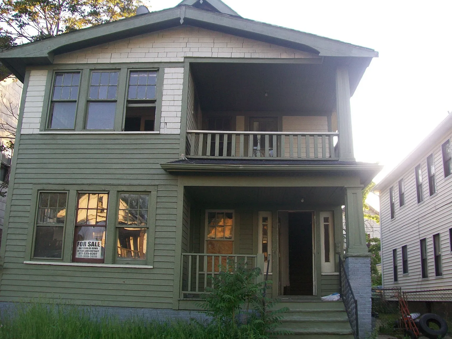 1258 E 146th St photo 1