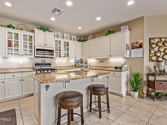 5th image of 3754 S Verbena Avenue