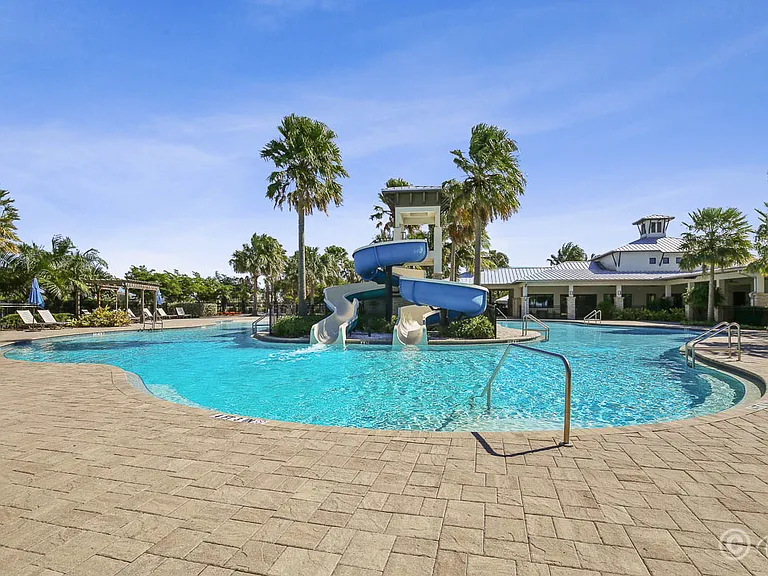 7325 Parkshore Dr — Photo 40