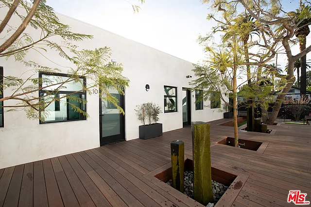 1325 Cabrillo Ave #4 — Photo 3