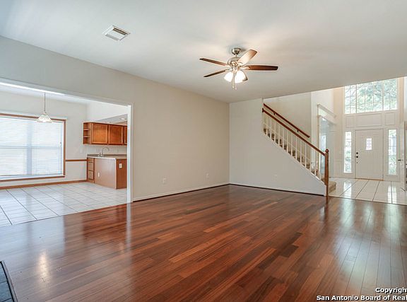 4th image of 8503 Knights Knoll Dr