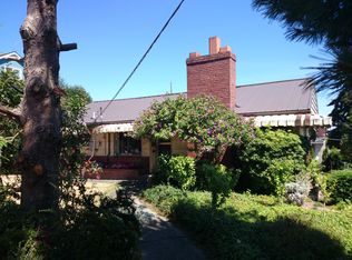 4060 37th Ave SW, Seattle, WA 98126