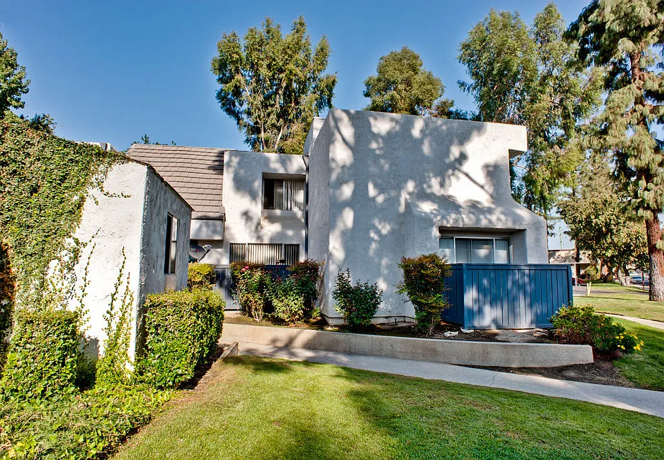Santa Clarita