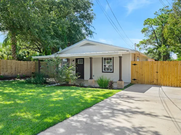 3926 Sabal St, Panama City Beach, FL 32408