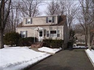 91 Holmes Oval N, New Providence, NJ 07974