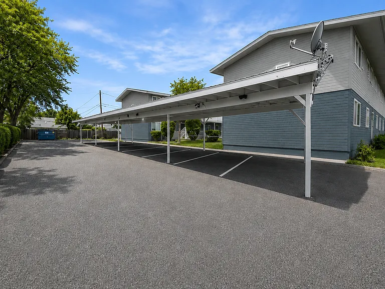 4004 W Walnut St #4 — Photo 11