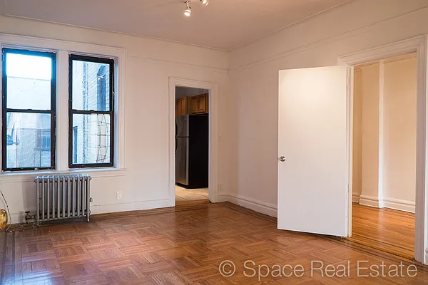 Rented by Space Real Estate | media 8