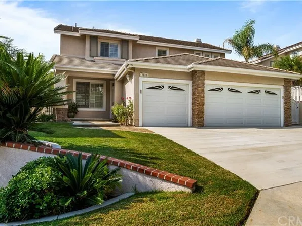 7533 E Moonridge Ln, Anaheim, CA 92808