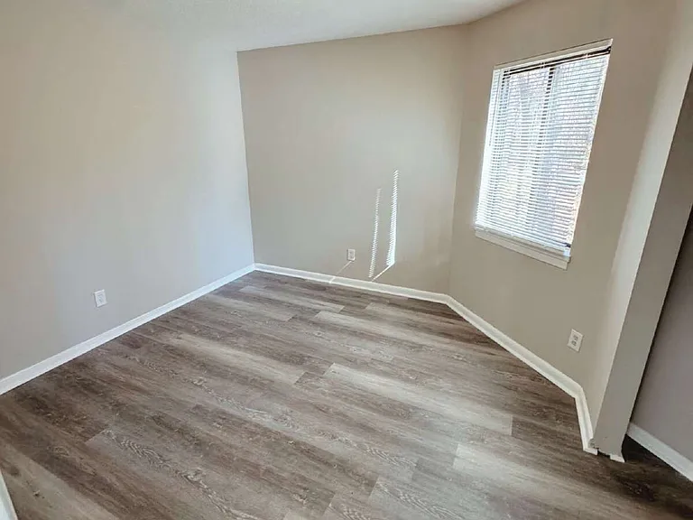 2553 Terrace Trl — Photo 13
