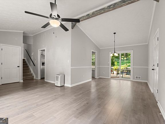 2nd image of 3613 Vinyard Way