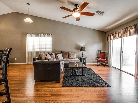 3rd image of 4953 E Meadow Creek Way