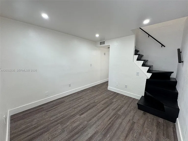 3011 SW 1st Ave #6 — Photo 5