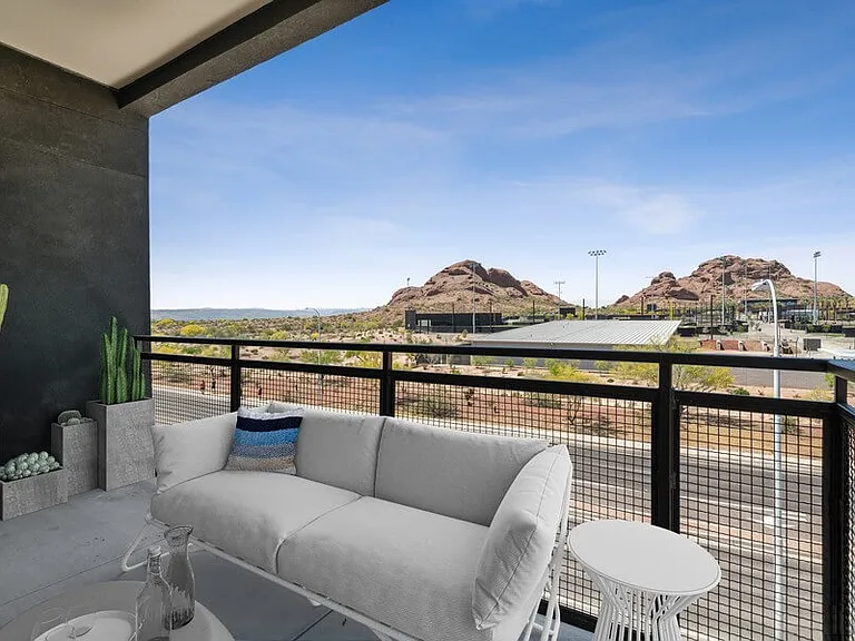 Scottsdale Entrada — Photo 41