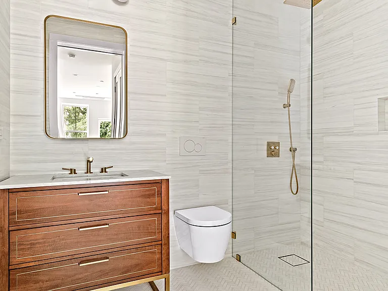 74 Carroll St #1 — Photo 8