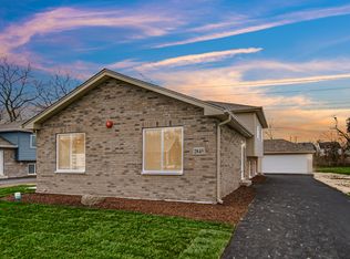 1411 172nd St, East Hazel Crest, IL 60429