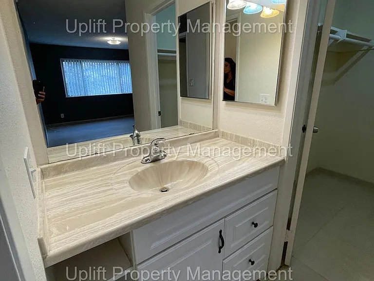 6811 Alvarado Rd #8 — Photo 13