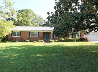 1108 Kimberly Dr, Valdosta, GA 31602