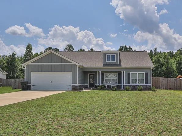 22 Belmont Dr, Fort Mitchell, AL 36856