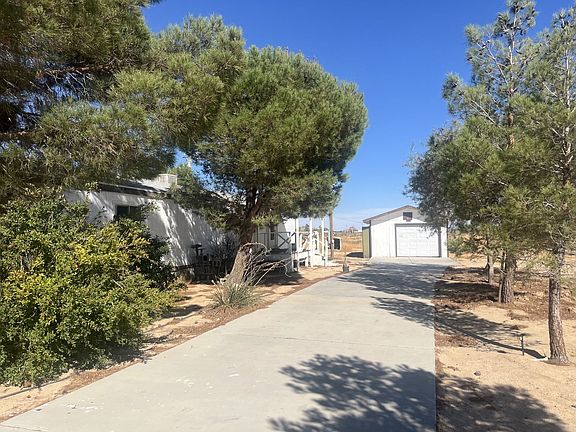 3rd image of 10348 Lone Butte Rd