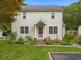 7 High Gate Rd, Westport, CT 06880