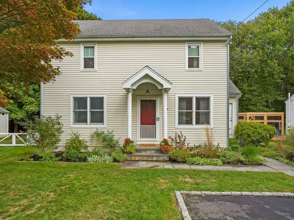 7 High Gate Road, Westport, CT 06880