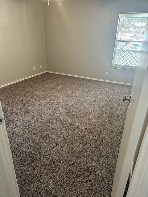 1st image of 902 S Loop 499 #17226424