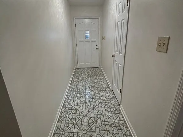193 Poplar St, Prattville, AL 36066