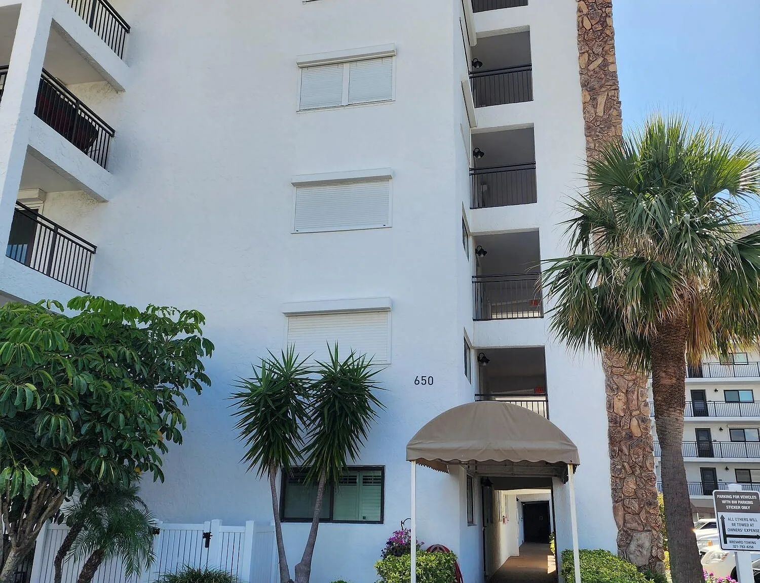 3 bed, 2.0 bath, 1618 sqft, $3,900 — Photo 1