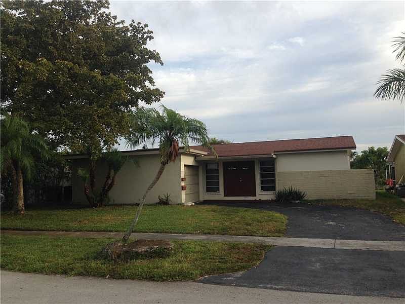 1st image of 9261 NW 20th Pl