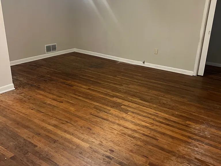 1212 N Hackberry Ave — Photo 18