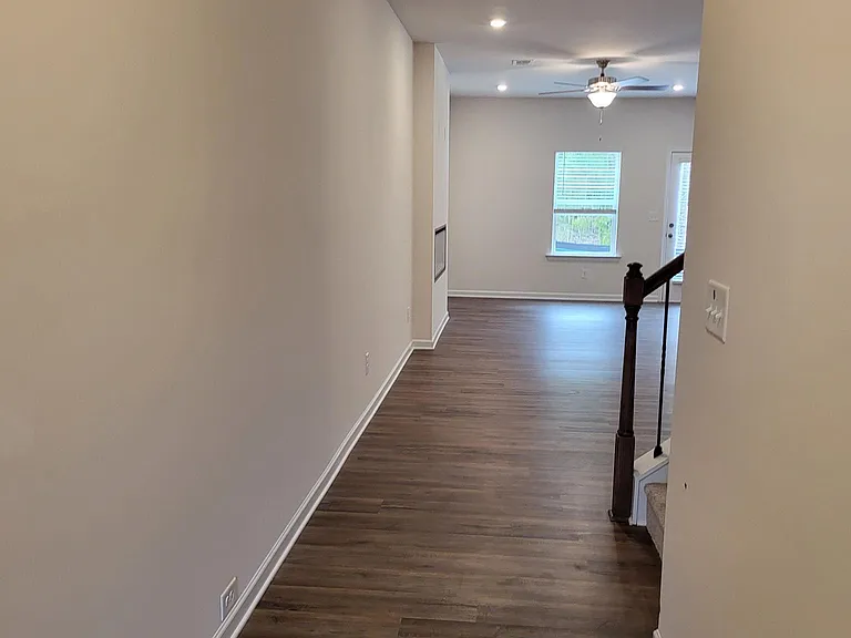 109 Pinnacle Way — Photo 3