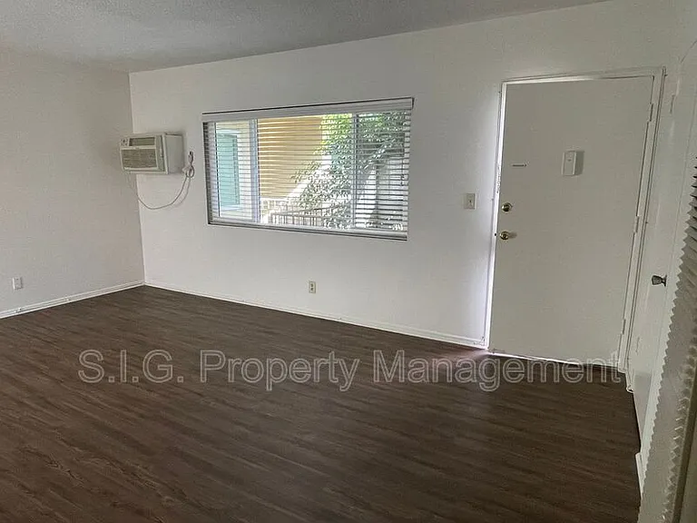 501 S 7th St #F — Photo 11