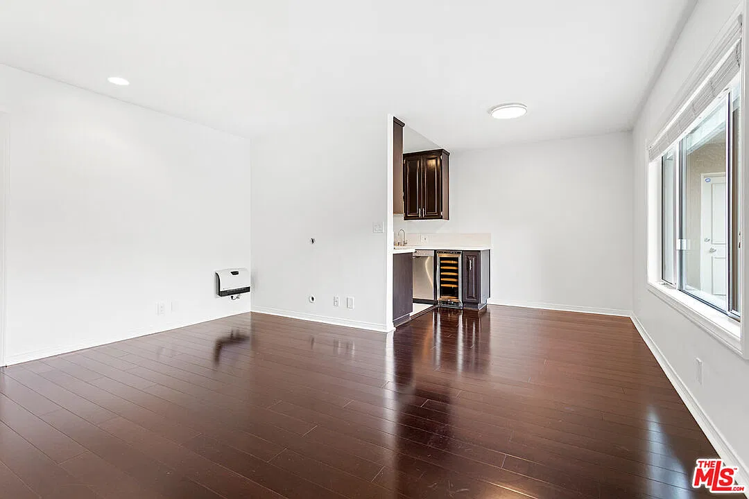 1 bed, 1.0 bath, 578 sqft, $3,250 — Photo 3