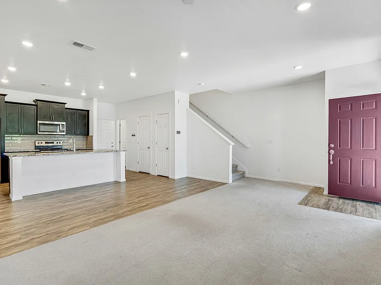 21072 E 60th Ave — Photo 5