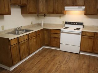 1127 10th St, Bedford, IN 47421