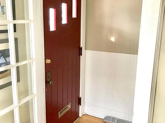 2nd image of 39 Montrose Ave